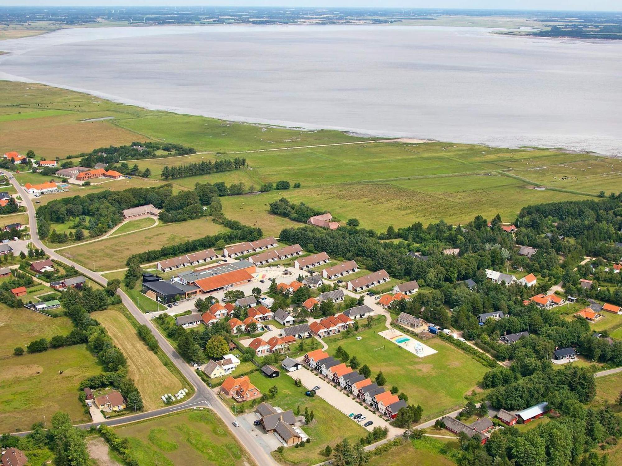 6 Person Holiday Home On A Holiday Park In Bl Vand Blåvand Eksteriør bilde