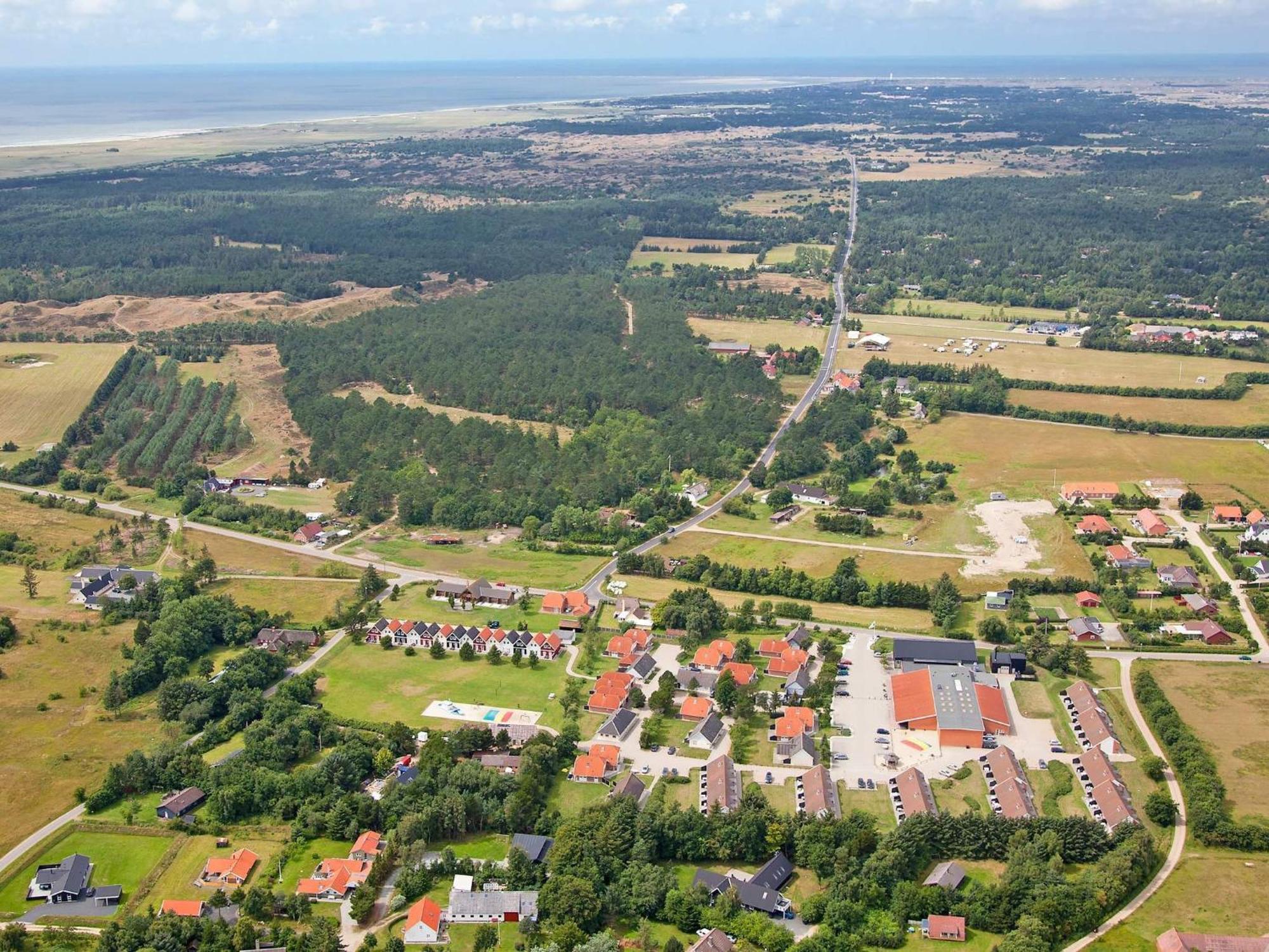 6 Person Holiday Home On A Holiday Park In Bl Vand Blåvand Eksteriør bilde